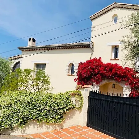 Szálloda Sea View Villa, Pool, 4 Bedrooms, Air Conditioning, 1 Mile Nizza